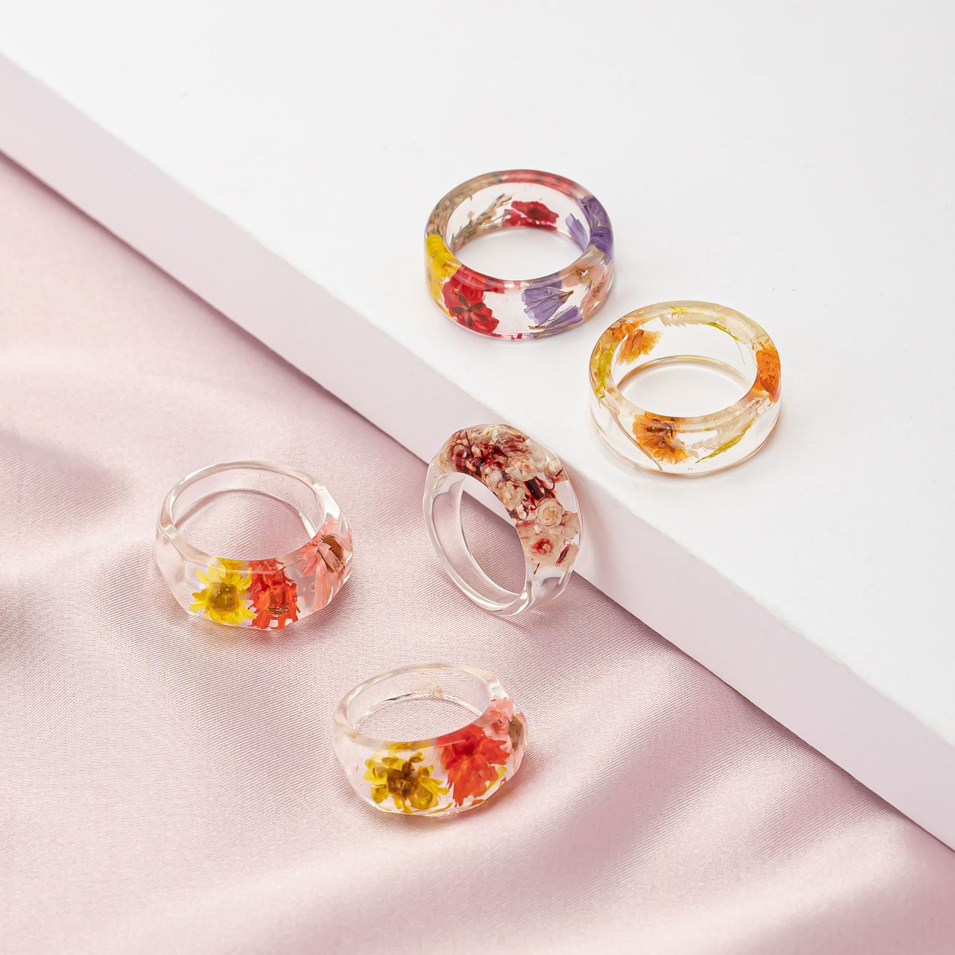 Dried Flower Bulk - Exquise minimalistische hars ring met gedroogde